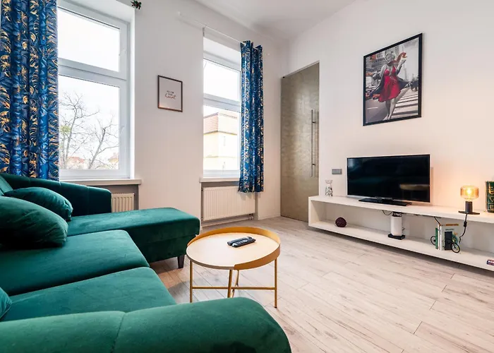 Srodmiescie - Location, Tram&park Nearby - By Rentujemy Apartman Wrocław