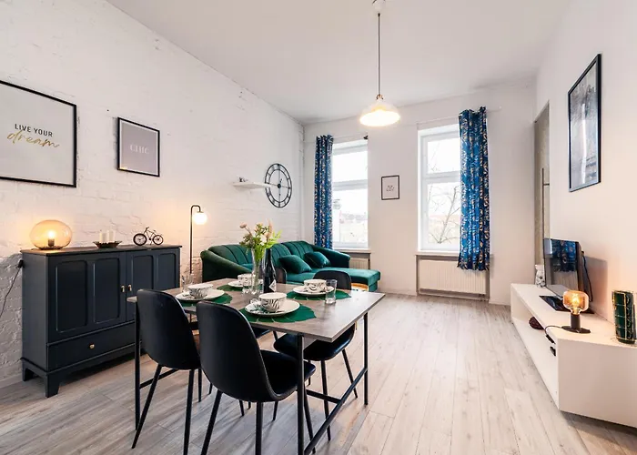 Srodmiescie - Location, Tram&park Nearby - By Rentujemy Apartman Wrocław