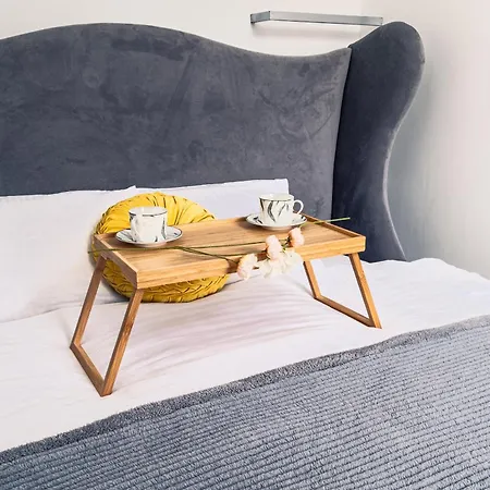 Apartman Srodmiescie - Location, Tram&park Nearby - By Rentujemy Wrocław