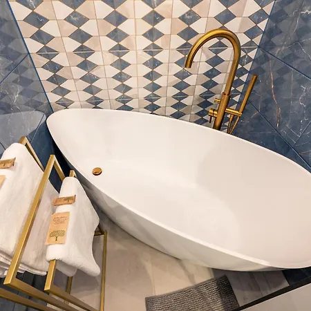 Srodmiescie - Location, Tram&park Nearby - By Rentujemy Apartman